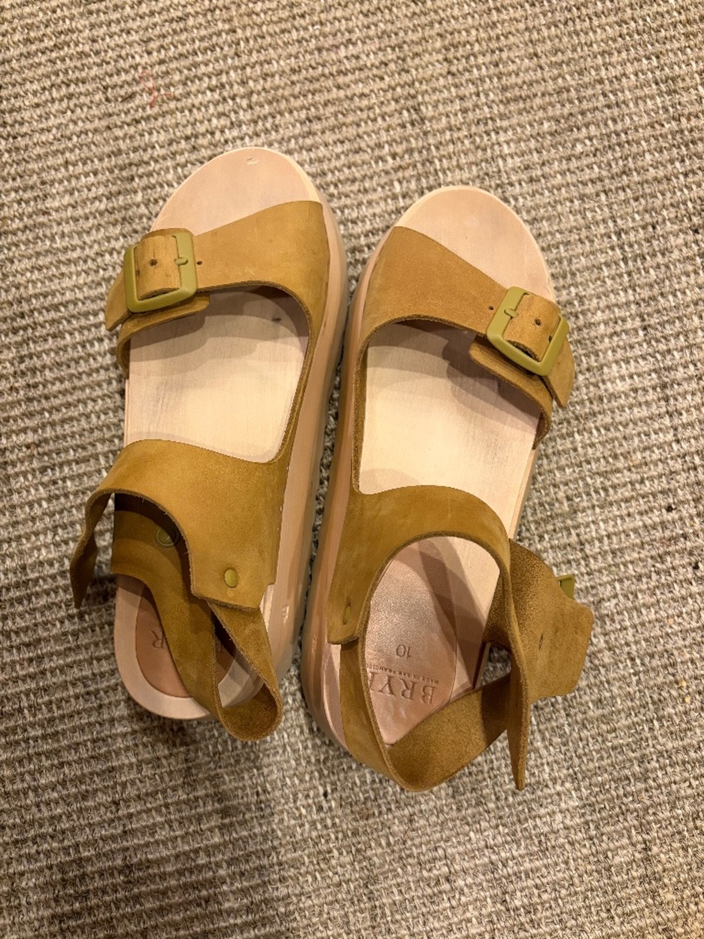 Bryr Fennel Gigi Clogs